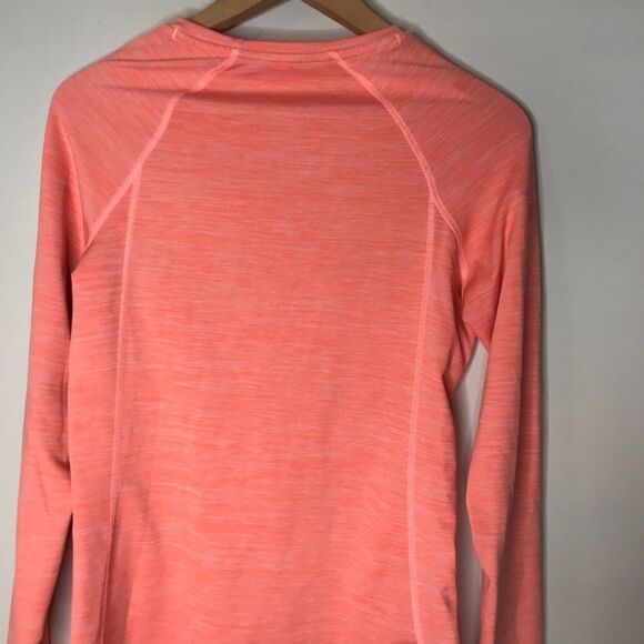 Under Armour Sz M Athletic Sweater - Picture 8 of 8